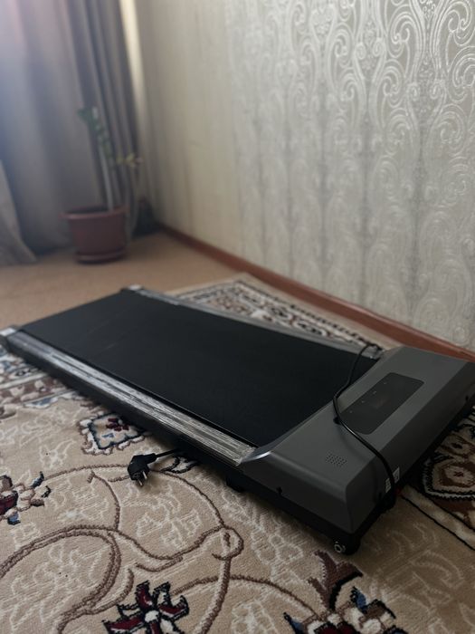 Беговая дорожка для спорта