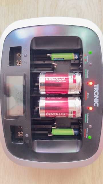 Incarcator universal acumulatori Tronic TLG 1000 C5