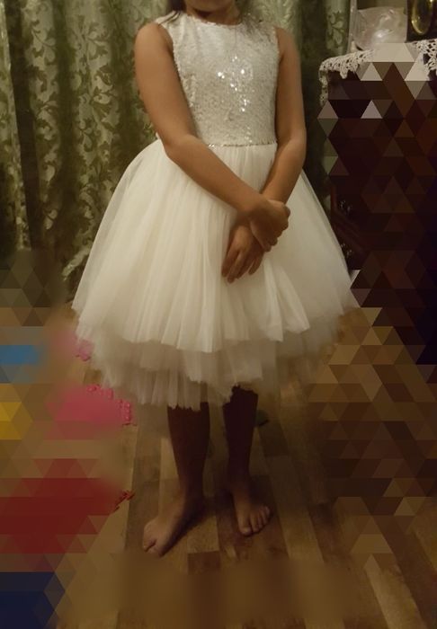 Платье нарядное на утренник 7лет