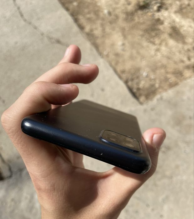 Samsung a12.