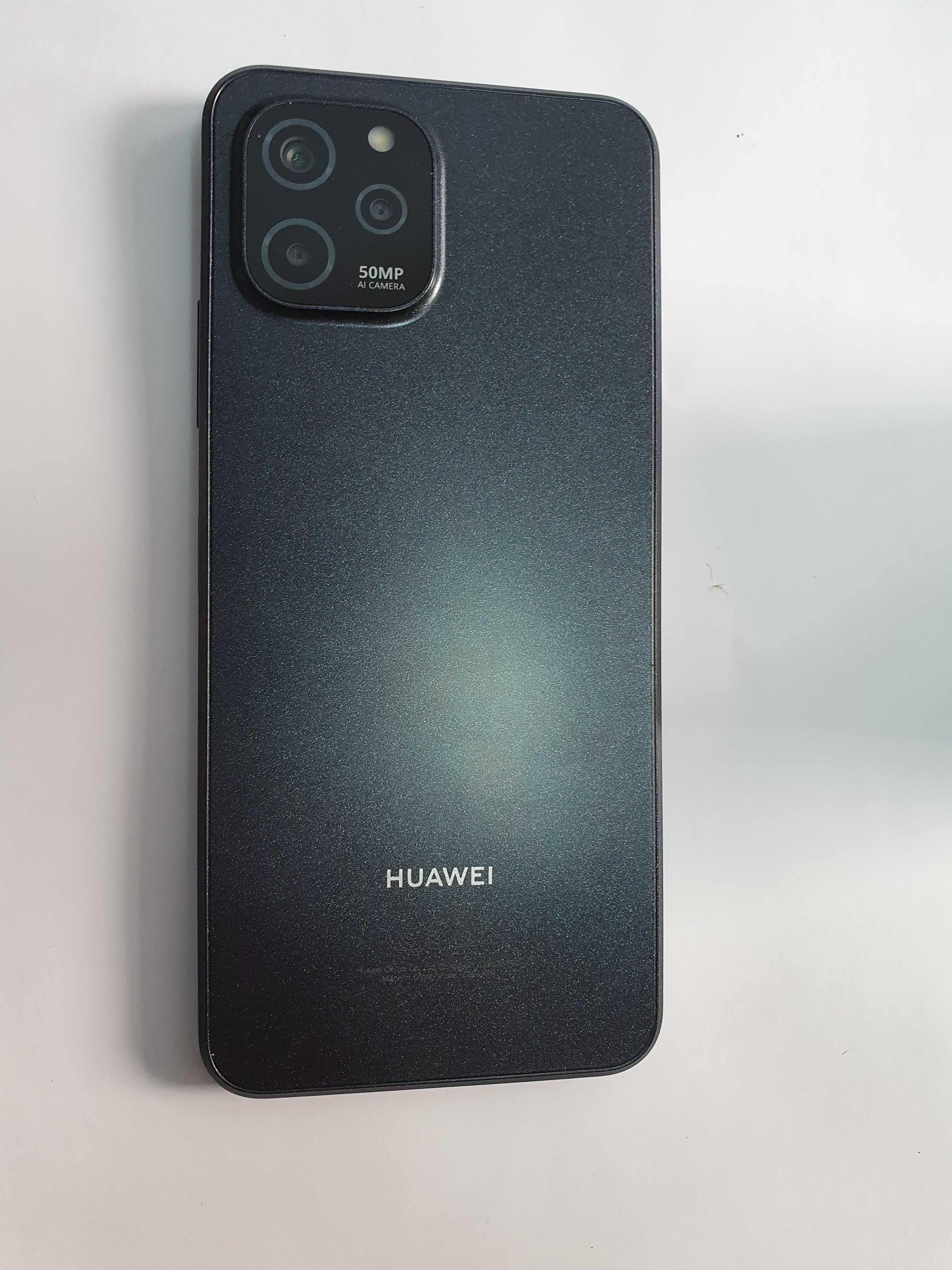 Huawei nova Y61 като нов