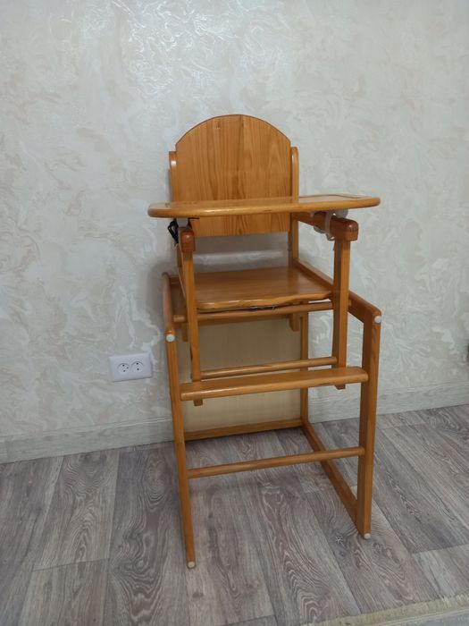 Детские стулья продам