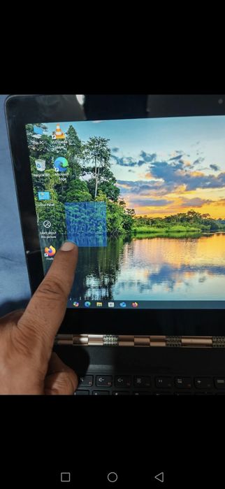Lenovo yoga 900 i7 touchscreen