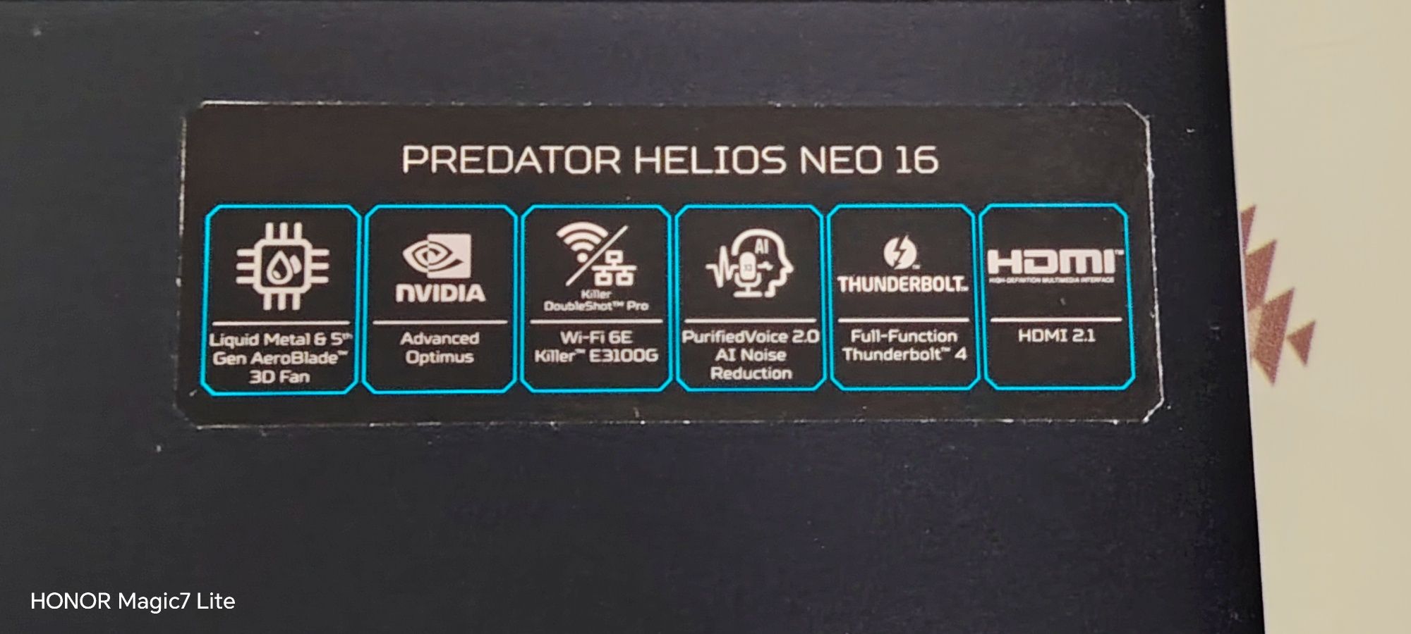 Acer Predator Helios Neo 16 (PHN16-72)