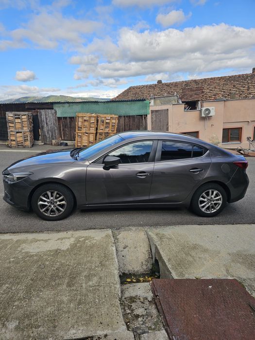 Vand Mazda 3 berlina