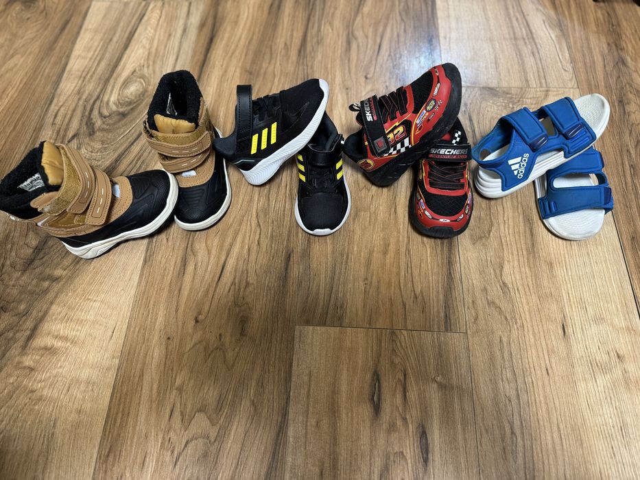 Детски маратонки adidas , skechers , ботуши размер 22 и 23