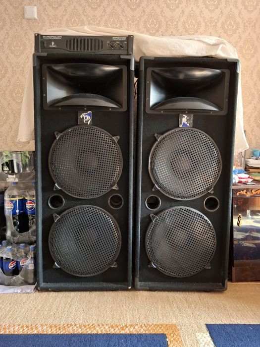 Musiqiy dinamiklar sotiladi