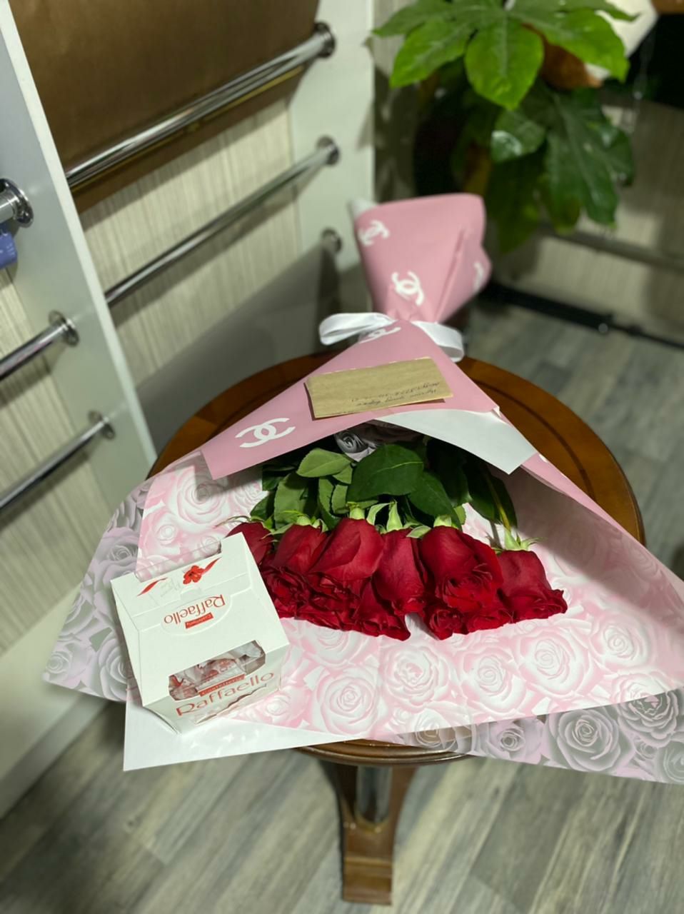 Бесплатная доставка цветы Розы Хризантемы Ромашки Пионы Уральск