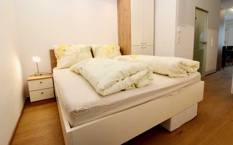 Дава се под наем Едностаен апартамент в Пловдив, Южен - 45 кв.м за 275.4 € - Снимка #3