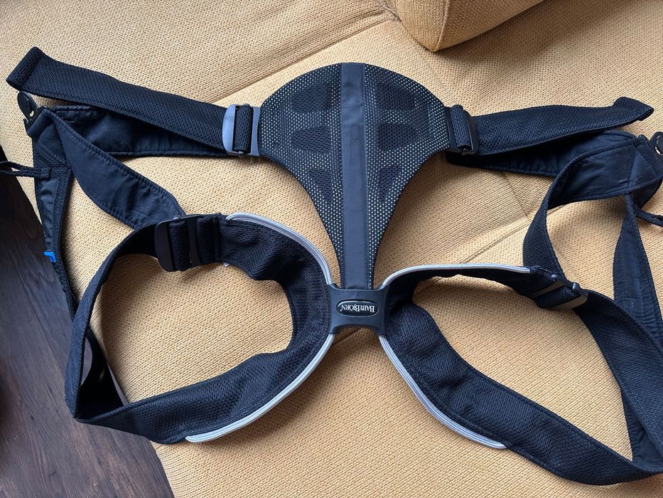 Раница-кенгуру BabyBjörn Active Mesh (от 3,5 до 12 кг) – Швеци