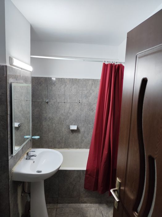 Ocazie apartament mare 2 camere 2 balcoane Lăpușneanu -Hasdeu