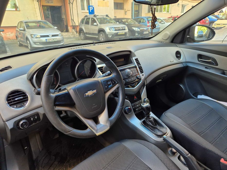 Chevrolet Cruze 1,6 Benzina an fabricatie 2009