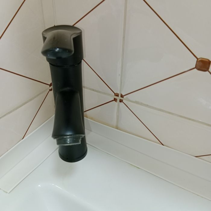 Смеситель на раковину