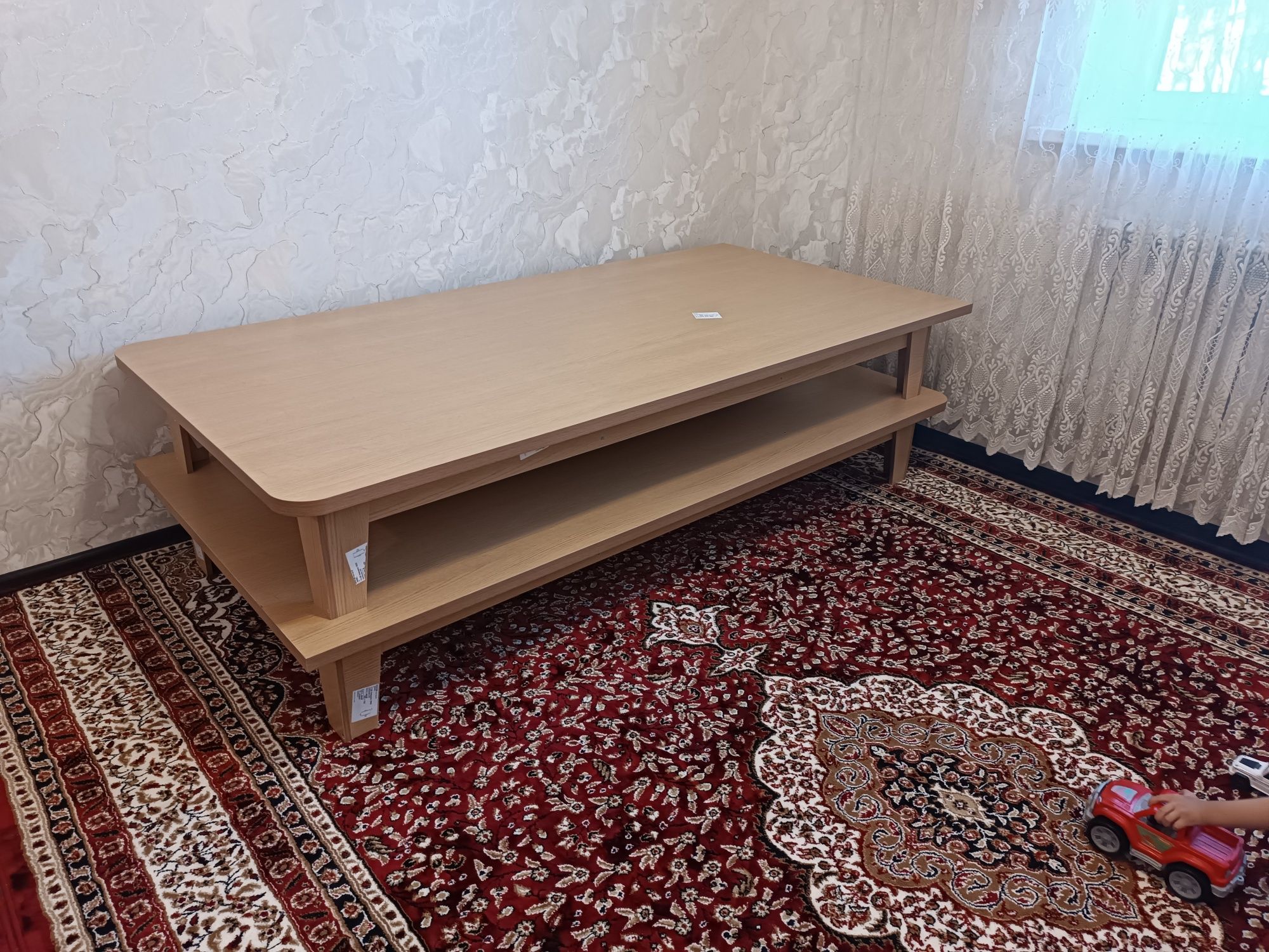 Жер стол сатылады