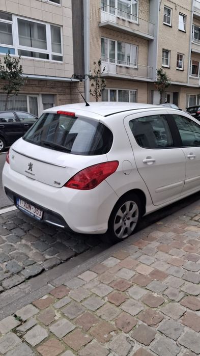 Peugeot 308 hatchback