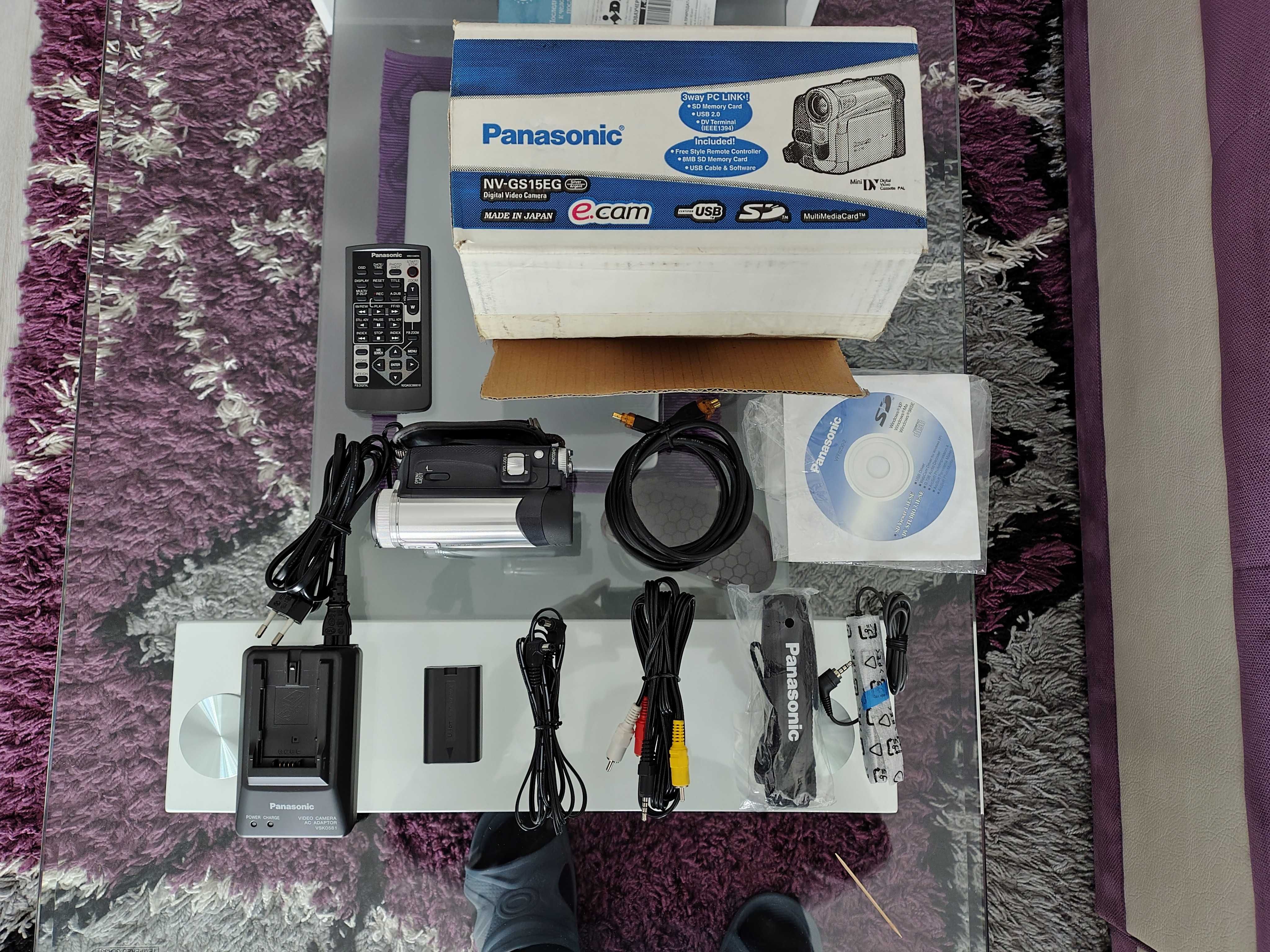 Продавам видео камера Panasonic NV-GS15EG