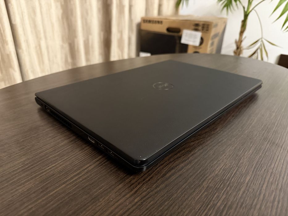 Laptop DEll Inspiron 15  1 TB