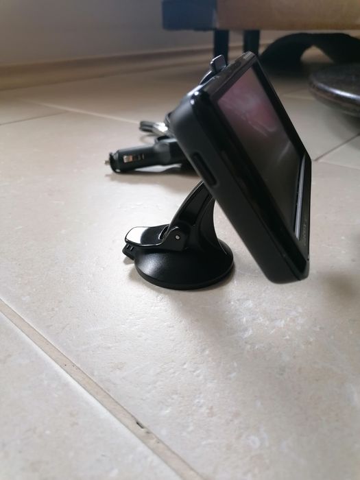 Навигация GPS Garmin nuvi 1390 t