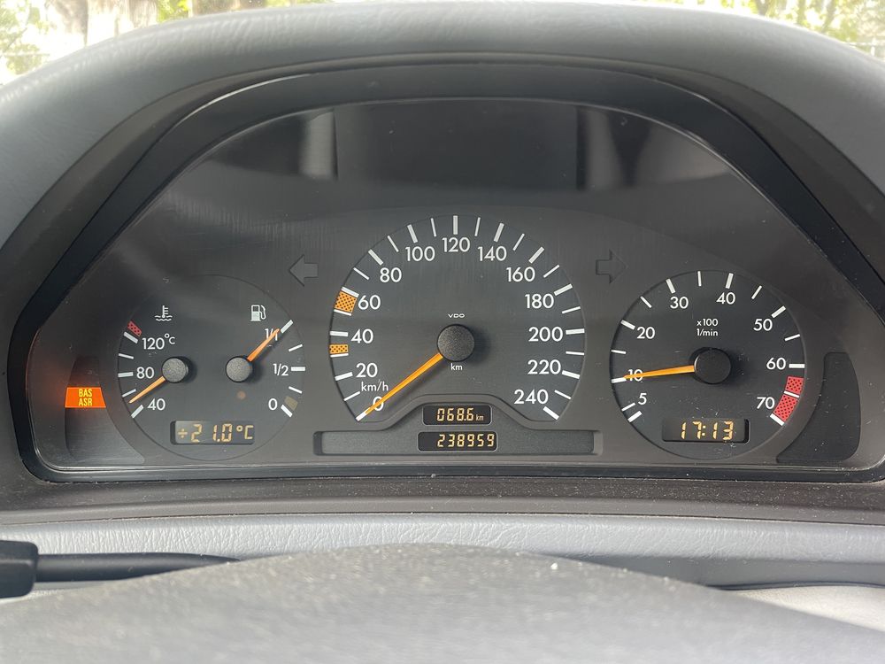 Mercedes CLK 200 benzina Automat