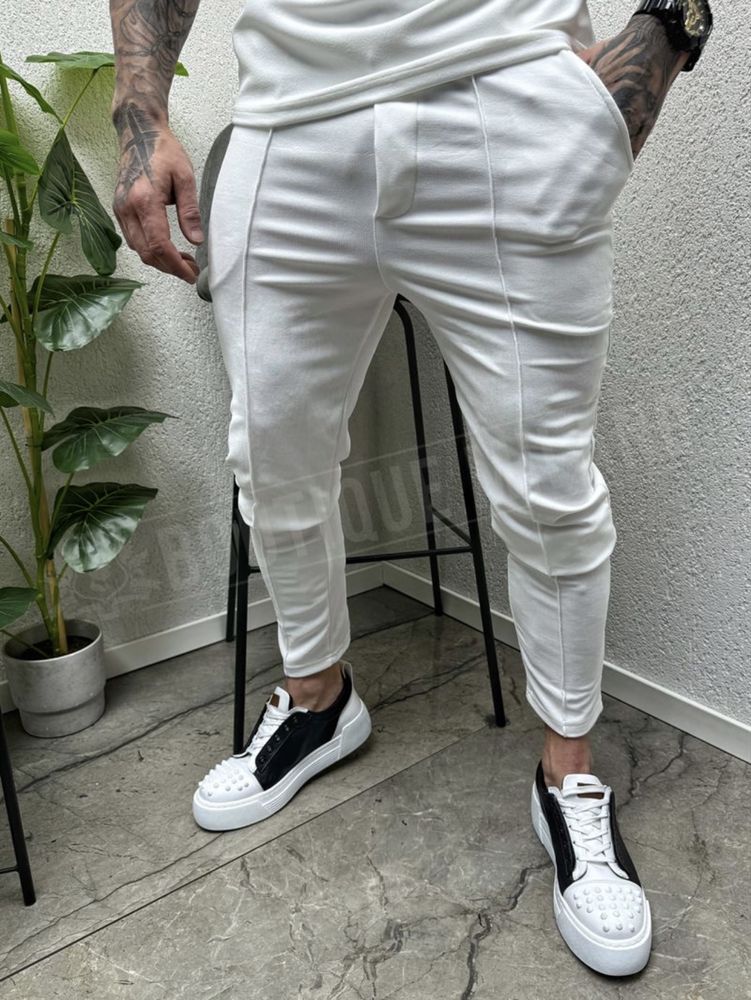 Pantaloni casual/ eleganti , calitate superioara!