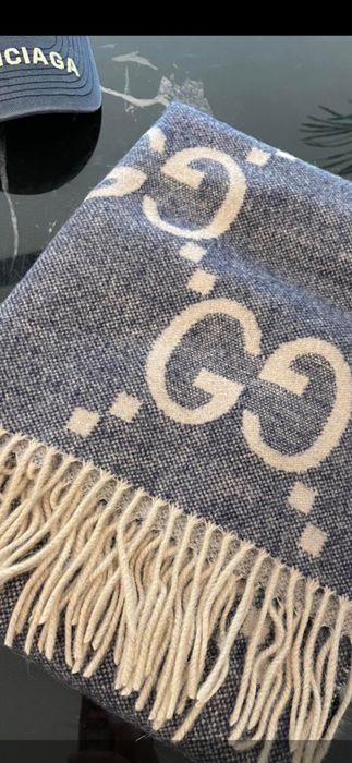 Eșarfă-fular Gucci model 2026, 2 modele