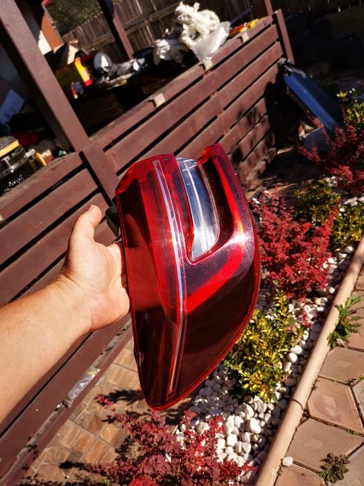 Stop stanga pe aripa Renault Clio 5 2020/2021/2022/2023