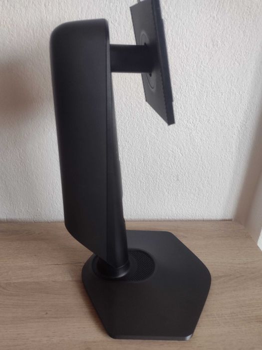 Dell Alienware AW2523HF монитор