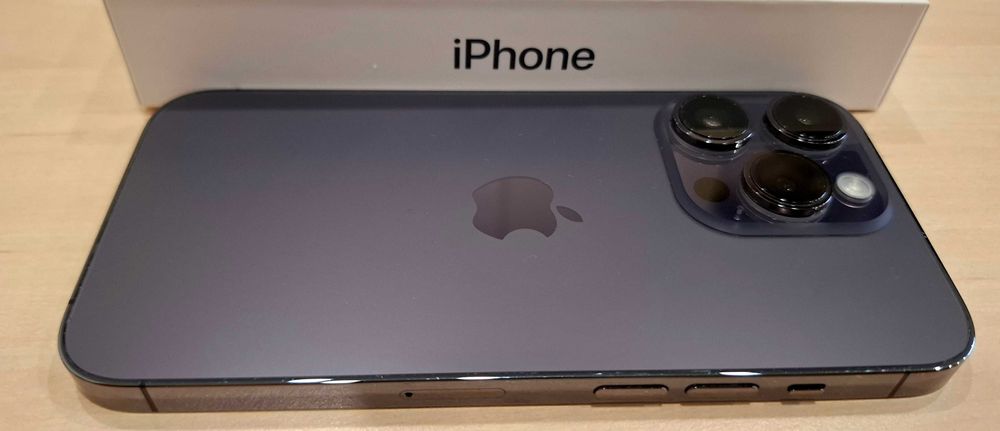 i Fhone 14 pro Deep purple