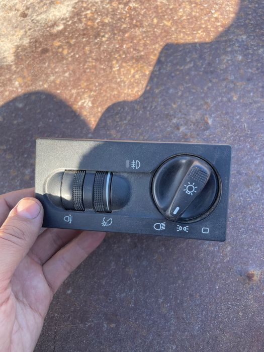 Гольф 3 переключатель света