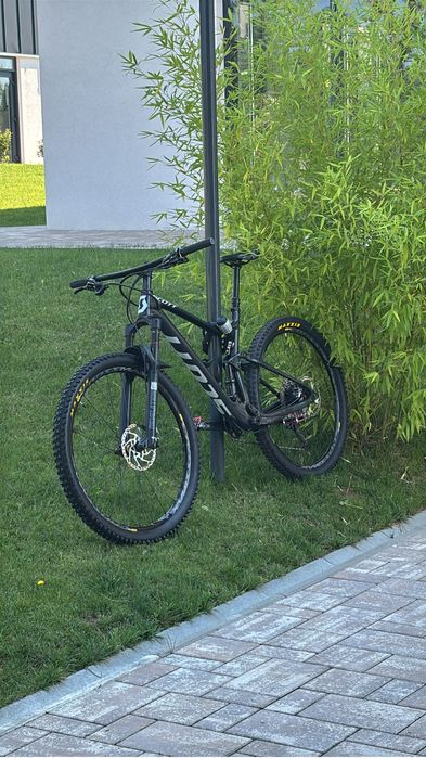 SCOTT SPARK 940, cadru din Carbon, marime L, roti 29”