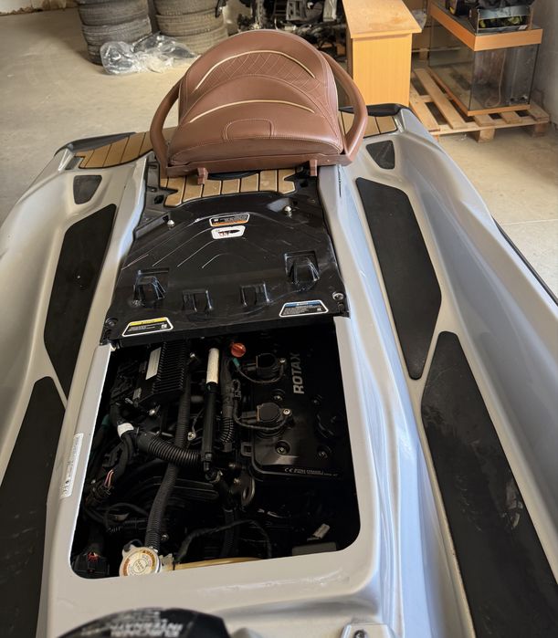 Vand Sea Doo GTX LIMITED 300 Skijet