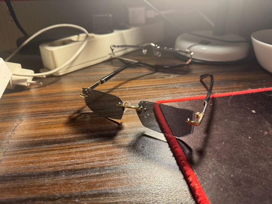 Слънчеви очила без рамка