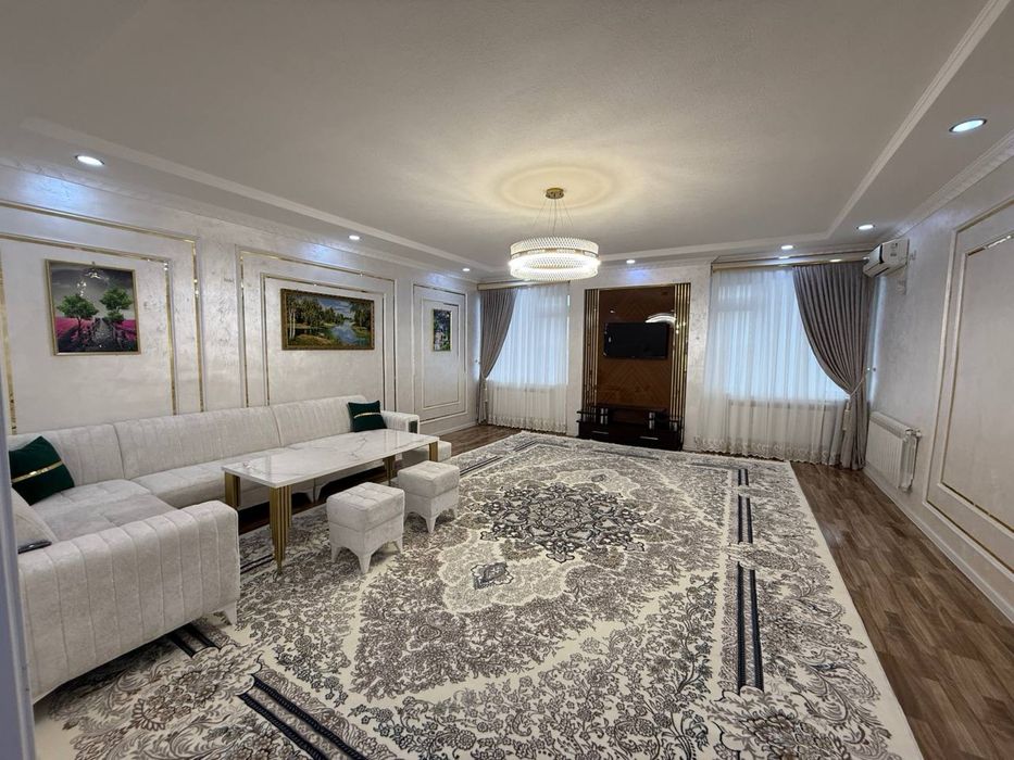 Продается 3 ком. Квартира площадью 97 кв.м. В Повороте