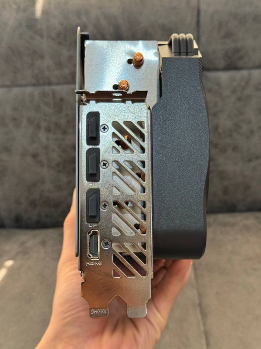 Видеокарта RTX 4080 super