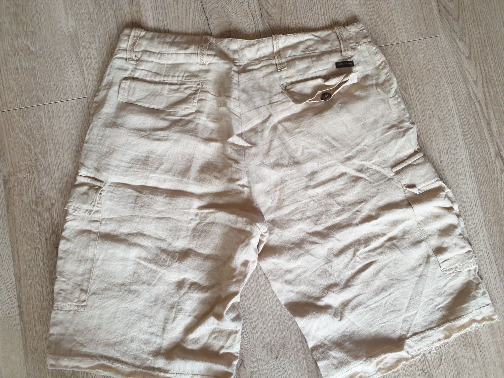 Pantaloni scurți in, marca Guess