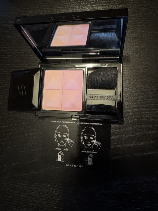 Оригинален руж Givenchy Prisme Blush 02 Love