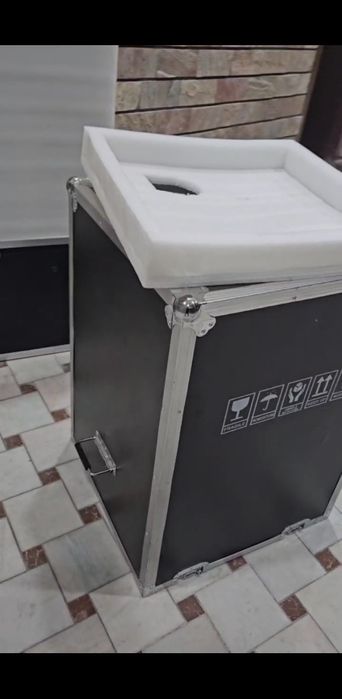 Co2 Lazer aparat sotiladi