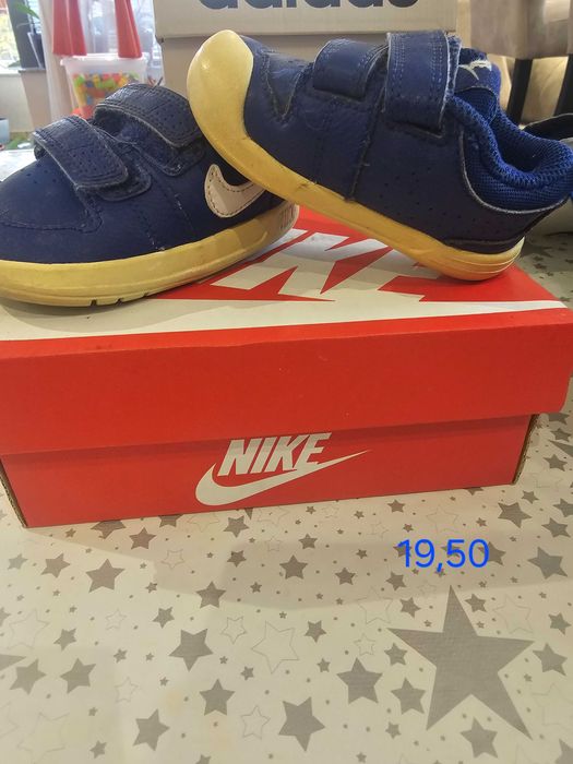 Маратонки за момче Найк 19,5
