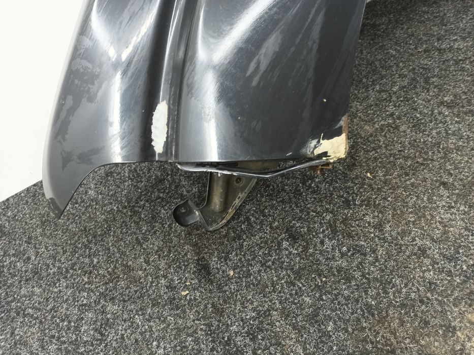 Dezmembrez Aripa stanga fata de pe Nissan NAVARA 2004-2011