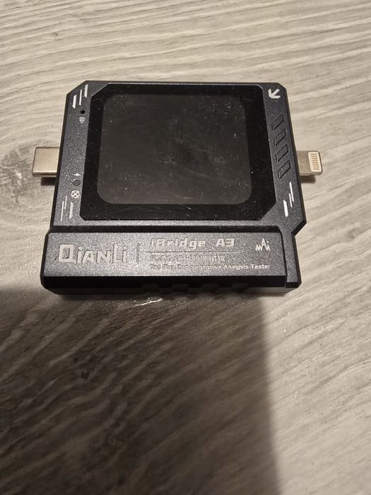 Vand Tester mufe telefoane mobile