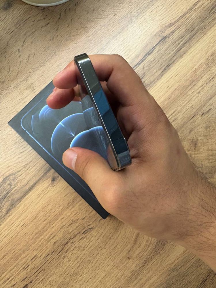 iPhone 12 pro Обмен