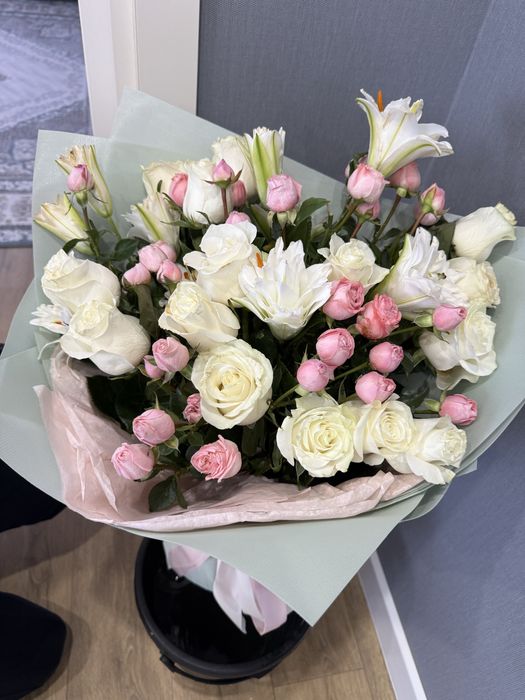 Красивый Букет цветы продам