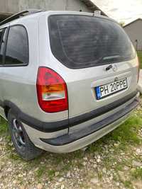 Vând Opel Zafira