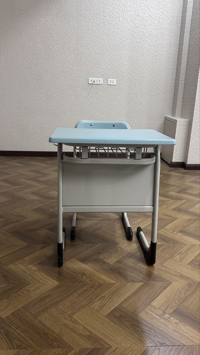 Парта и стул для учебы — удобный комплект