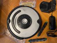 iRobot Roomba 555 с нова 5200 mAh Li-ion батерия и резервни четки.