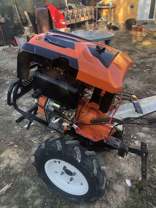 Motocultor ruris pe motorina foarte puternic