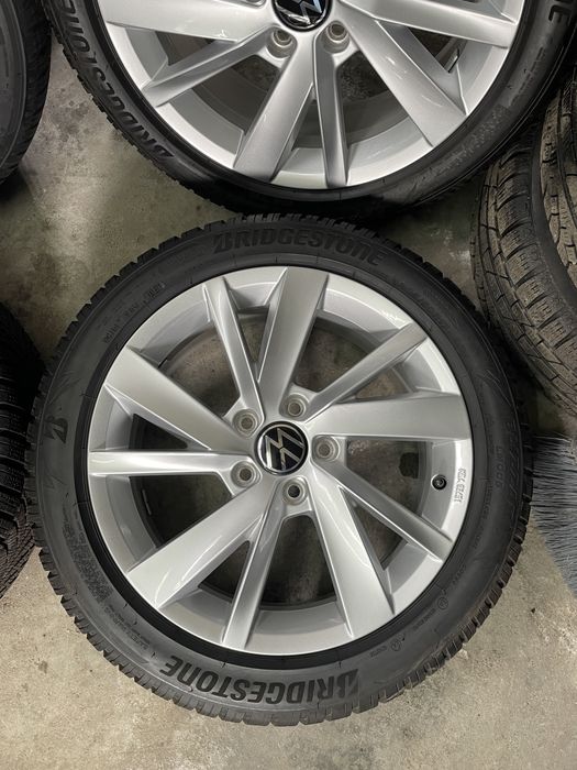 Jante vw originale iarna golf 8/e-golf Bridgestone DOT 2021 205/50r17