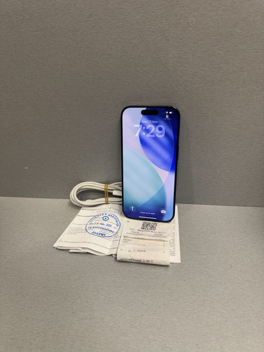 Продавам iPhone 16 PRO 28 цикъла
