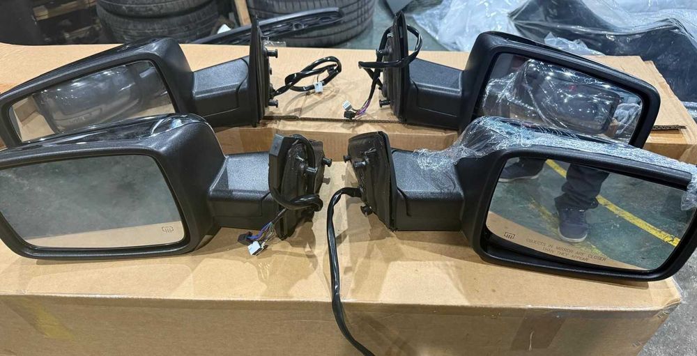 oglinzi exterioare crom si negru pentru  Dodge Ram Gen 4 Gen 5