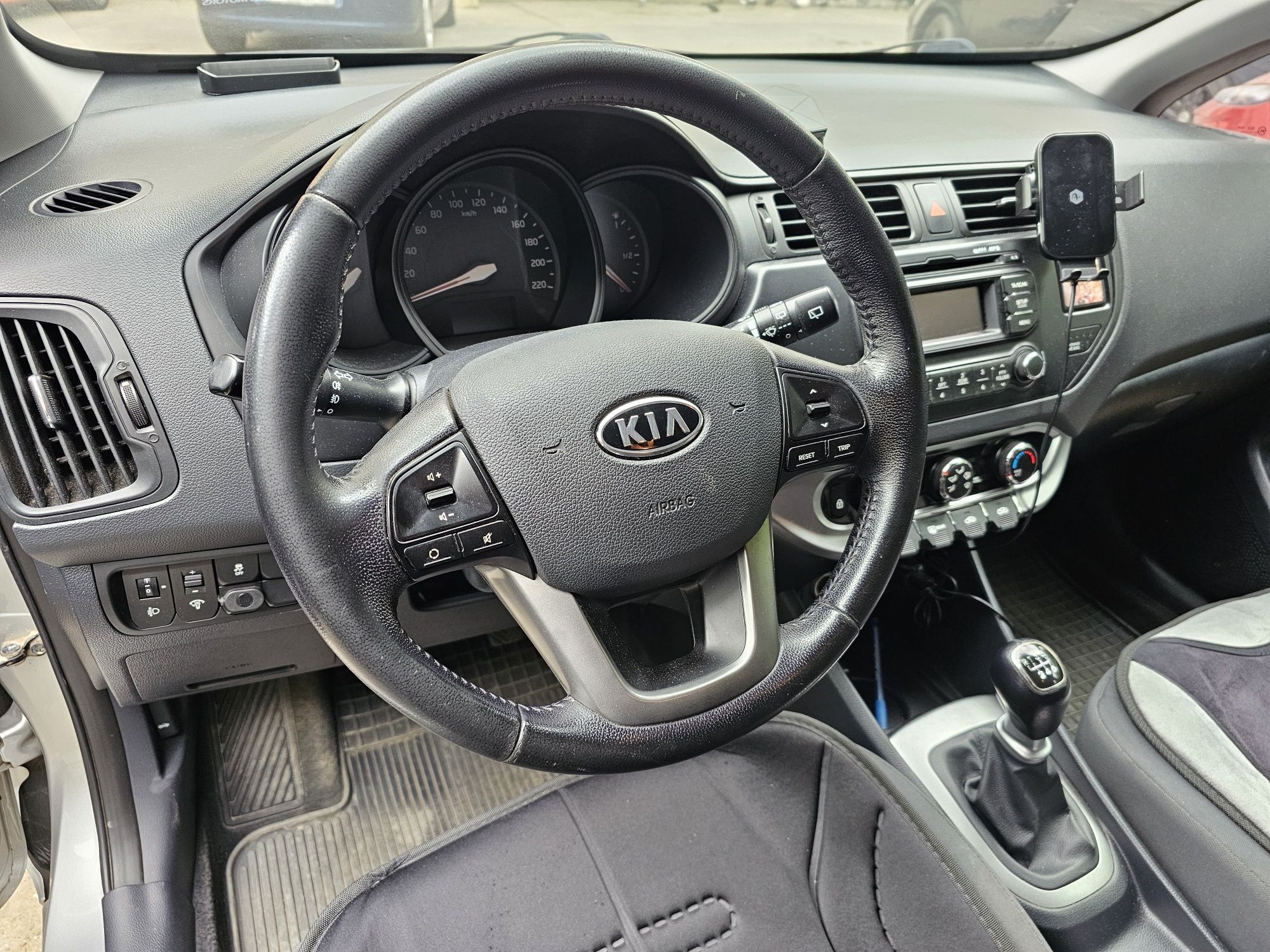 KIA RIO 2012 1.4 CRDI